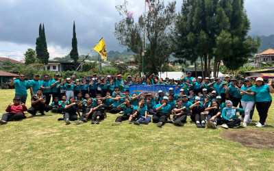 Kegiatan Out Bond OSIS SMP Negeri 1 Petang Masa Bakti 2025/2026